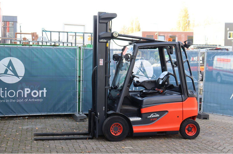 Linde E20-01 - Elektrikli forklift: fotoğraf 1 Linde E20-01 - Elektrikli forklift: fotoğraf 1