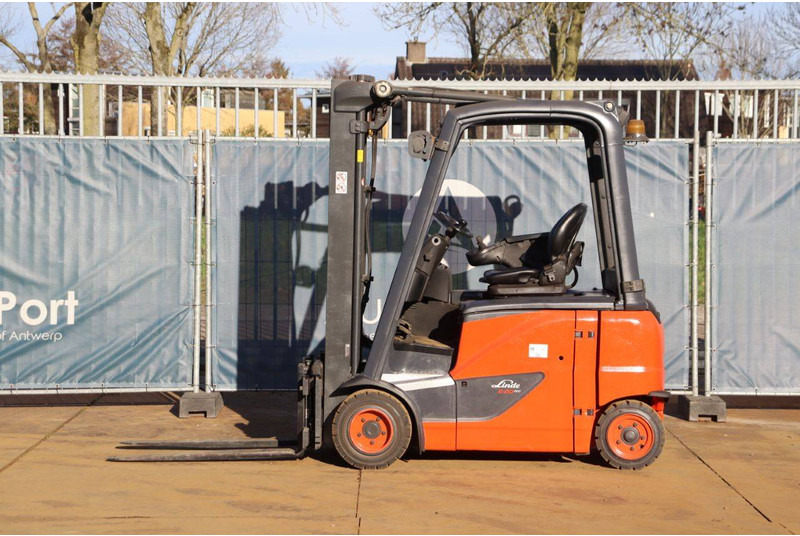 Linde E20PH-02 - Elektrikli forklift: fotoğraf 2 Linde E20PH-02 - Elektrikli forklift: fotoğraf 2