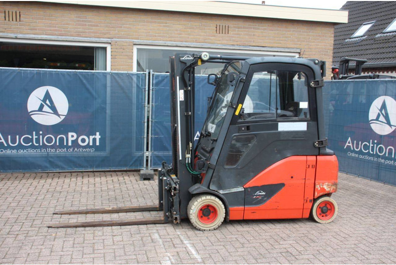 Linde E20PHL-02 - Elektrikli forklift: fotoğraf 1 Linde E20PHL-02 - Elektrikli forklift: fotoğraf 1