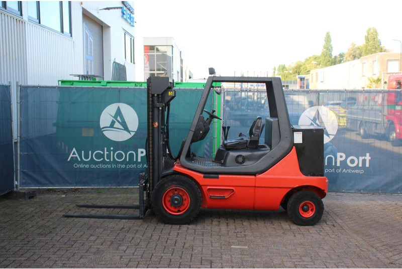 Linde E35P - Elektrikli forklift: fotoğraf 2 Linde E35P - Elektrikli forklift: fotoğraf 2
