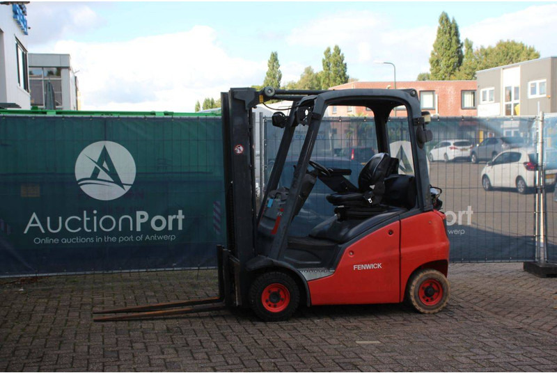 Linde H14T-C1 - LPG forklift: fotoğraf 1 Linde H14T-C1 - LPG forklift: fotoğraf 1