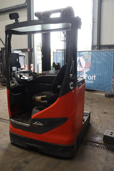 Linde R12B-01 - Reach truck: fotoğraf 5 Linde R12B-01 - Reach truck: fotoğraf 5