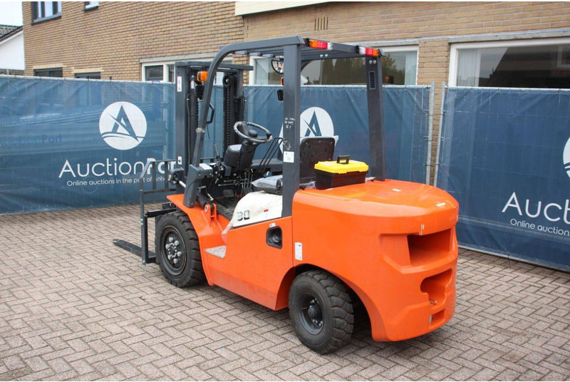 Machpro MP-230PRO - Dizel forklift: fotoğraf 3 Machpro MP-230PRO - Dizel forklift: fotoğraf 3