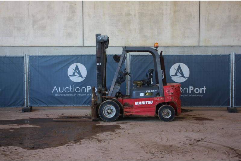 Manitou CD 25 P - Dizel forklift: fotoğraf 2 Manitou CD 25 P - Dizel forklift: fotoğraf 2