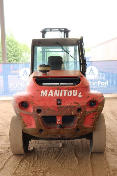 Manitou M 30-2 P ST3B S4 EU - Arazi tipi forklift: fotoğraf 5 Manitou M 30-2 P ST3B S4 EU - Arazi tipi forklift: fotoğraf 5