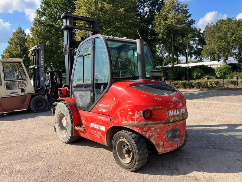 Manitou MSI50T - Dizel forklift: fotoğraf 3 Manitou MSI50T - Dizel forklift: fotoğraf 3