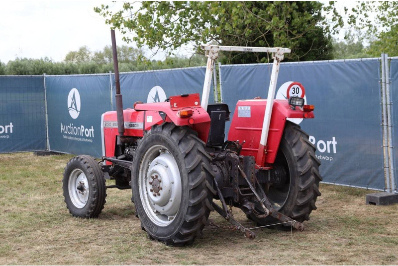 Massey Ferguson 255 - Traktör: fotoğraf 4 Massey Ferguson 255 - Traktör: fotoğraf 4