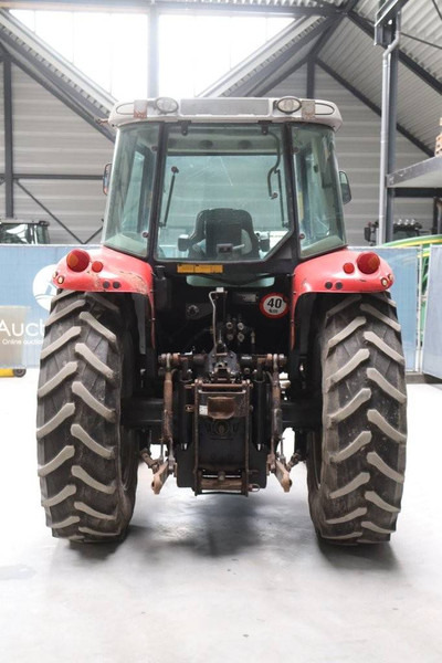 Massey Ferguson MF5445/4WD - Traktör: fotoğraf 5 Massey Ferguson MF5445/4WD - Traktör: fotoğraf 5