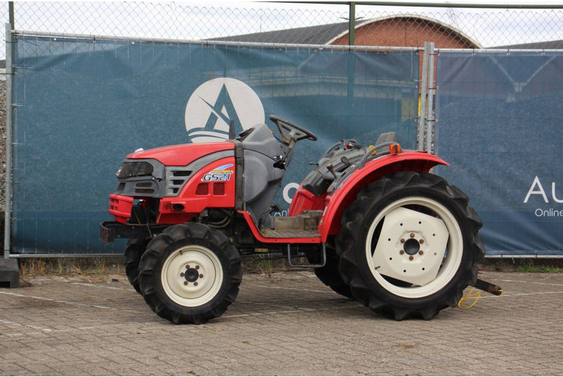 Mitsubishi GS21 - Traktör: fotoğraf 1 Mitsubishi GS21 - Traktör: fotoğraf 1