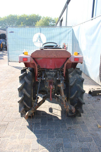 Mitsubishi MT165 - Traktör: fotoğraf 4 Mitsubishi MT165 - Traktör: fotoğraf 4