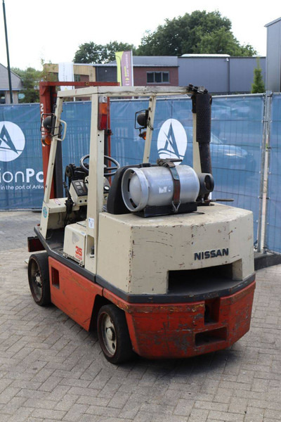 Nissan KCUGH02F350 - LPG forklift: fotoğraf 5 Nissan KCUGH02F350 - LPG forklift: fotoğraf 5