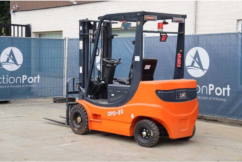 Nycheki CPD-20 - Elektrikli forklift: fotoğraf 4 Nycheki CPD-20 - Elektrikli forklift: fotoğraf 4