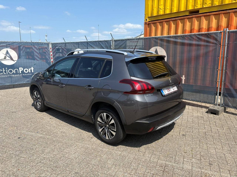 Peugeot 2008 SUV - SUV: fotoğraf 3 Peugeot 2008 SUV - SUV: fotoğraf 3