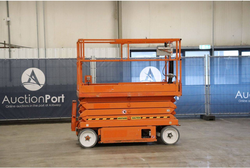 Skyjack SJ III-4626 - Makasli platform: fotoğraf 1 Skyjack SJ III-4626 - Makasli platform: fotoğraf 1