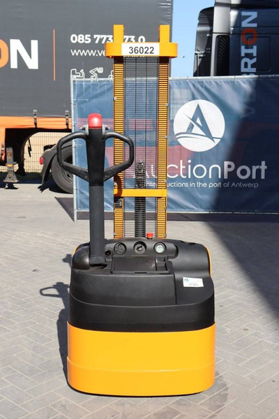 Still  - Istif makinası: fotoğraf 4 Still  - Istif makinası: fotoğraf 4