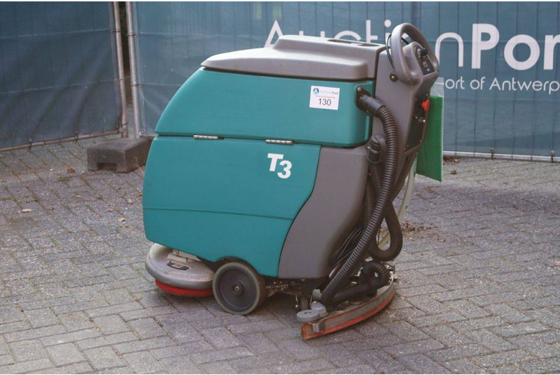 TENNANT T3 - Zemin yıkama makinası: fotoğraf 2 TENNANT T3 - Zemin yıkama makinası: fotoğraf 2