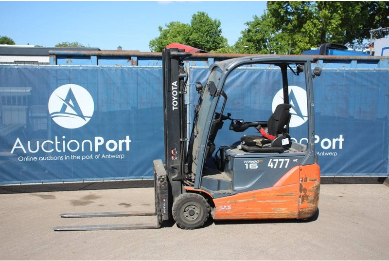 Toyota 8FBE16T - Elektrikli forklift: fotoğraf 1 Toyota 8FBE16T - Elektrikli forklift: fotoğraf 1