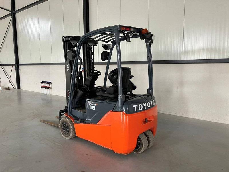 Toyota 8FBEK18T - Elektrikli forklift: fotoğraf 3 Toyota 8FBEK18T - Elektrikli forklift: fotoğraf 3