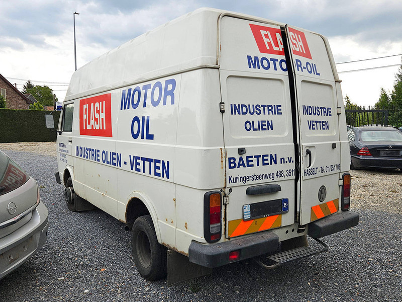 Volkswagen Lt 45 - Sedan araba: fotoğraf 3 Volkswagen Lt 45 - Sedan araba: fotoğraf 3