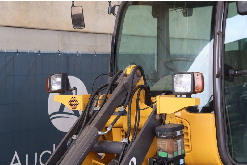 Tekerlekli yükleyici Volvo L25F-P: fotoğraf 10