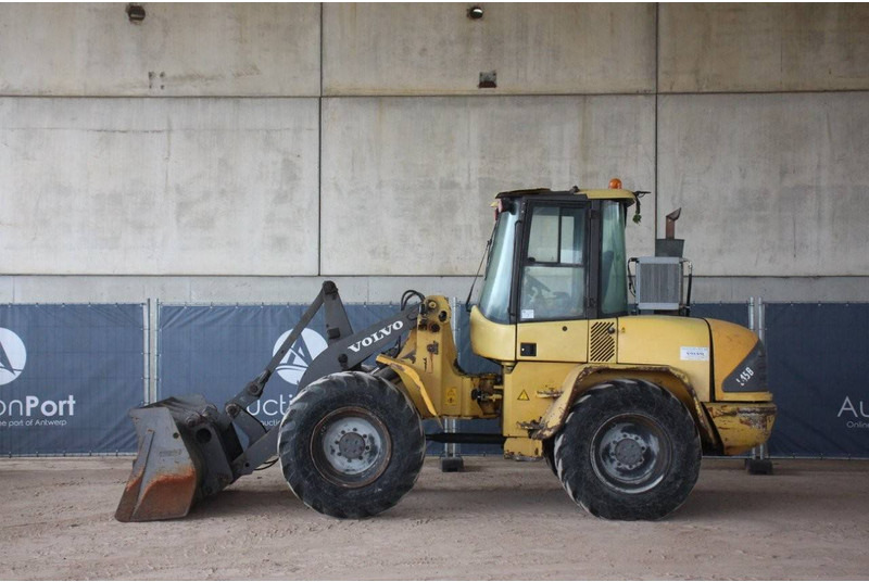Volvo L45B-TP - Tekerlekli yükleyici: fotoğraf 2 Volvo L45B-TP - Tekerlekli yükleyici: fotoğraf 2