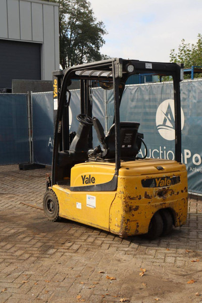 Yale ERP16VT - Elektrikli forklift: fotoğraf 4 Yale ERP16VT - Elektrikli forklift: fotoğraf 4