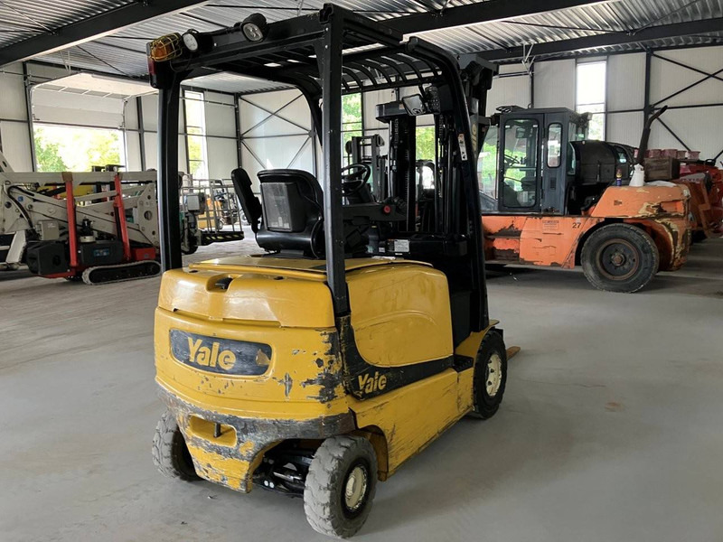 Yale ERP25VL E2145 - Elektrikli forklift: fotoğraf 4 Yale ERP25VL E2145 - Elektrikli forklift: fotoğraf 4