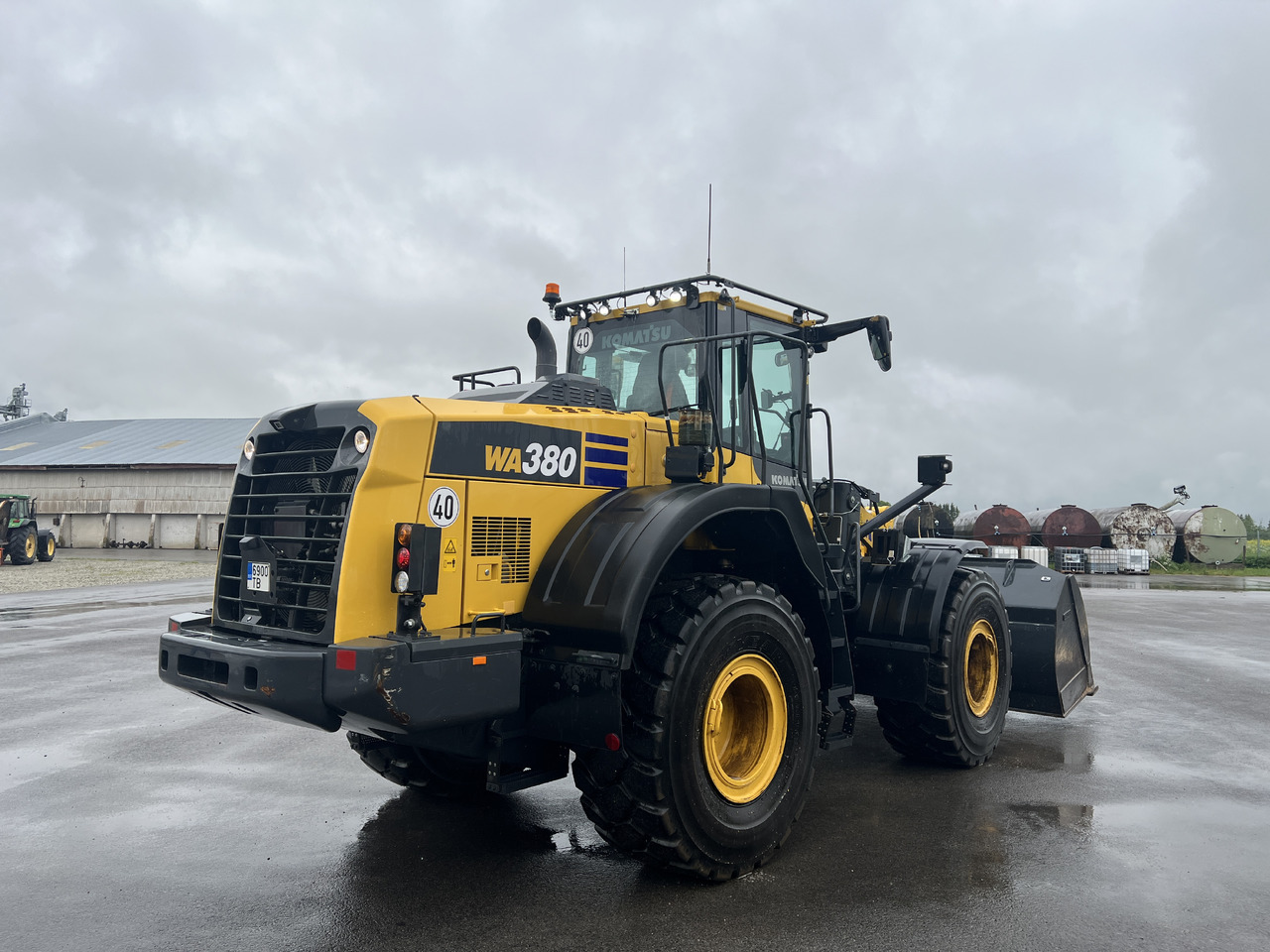 KOMATSU WA 380-8E0 - Tekerlekli yükleyici: fotoğraf 5 KOMATSU WA 380-8E0 - Tekerlekli yükleyici: fotoğraf 5