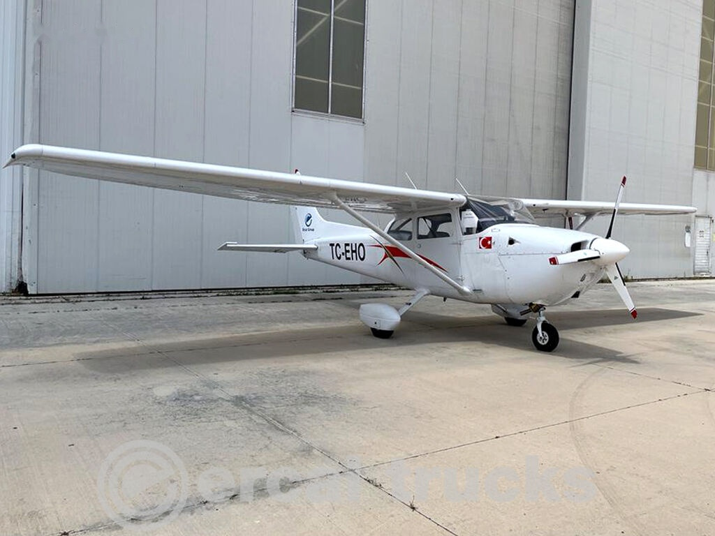 Havaalanı ekipmanları 1977 Cessna 172N Diesel TC-EHO Airplane: fotoğraf 6