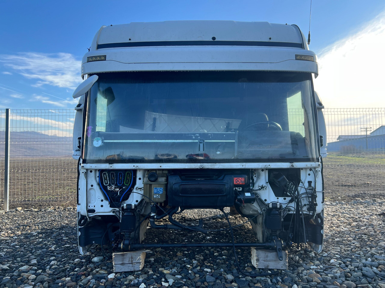 CABINA SCANIA R STREAMLINE CR19H - Kabin - Kamyon: fotoğraf 1 CABINA SCANIA R STREAMLINE CR19H - Kabin - Kamyon: fotoğraf 1