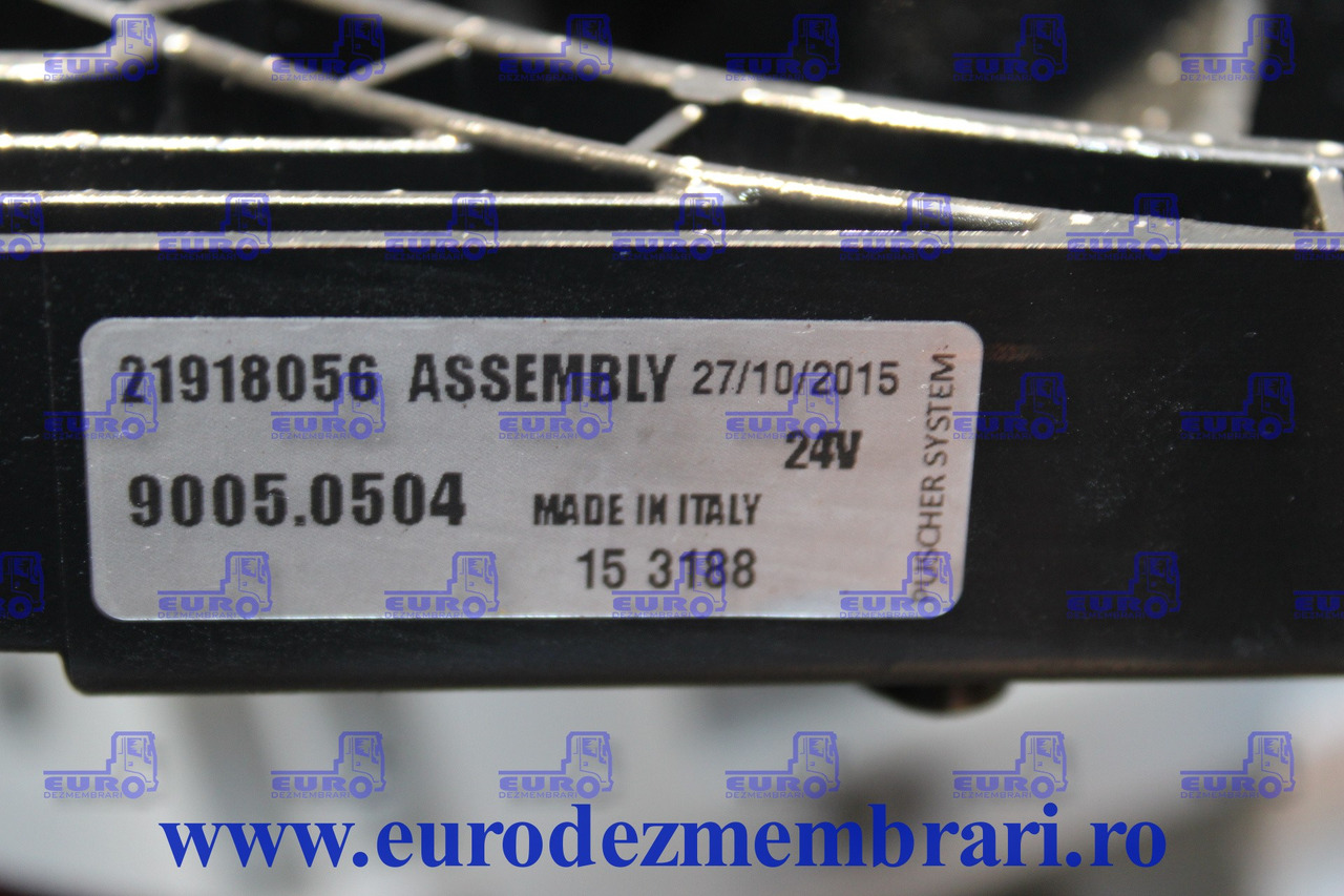 VENTILATOARE RACIRE VOLVO FH4 21918056 - Radyatör - Kamyon: fotoğraf 3 VENTILATOARE RACIRE VOLVO FH4 21918056 - Radyatör - Kamyon: fotoğraf 3