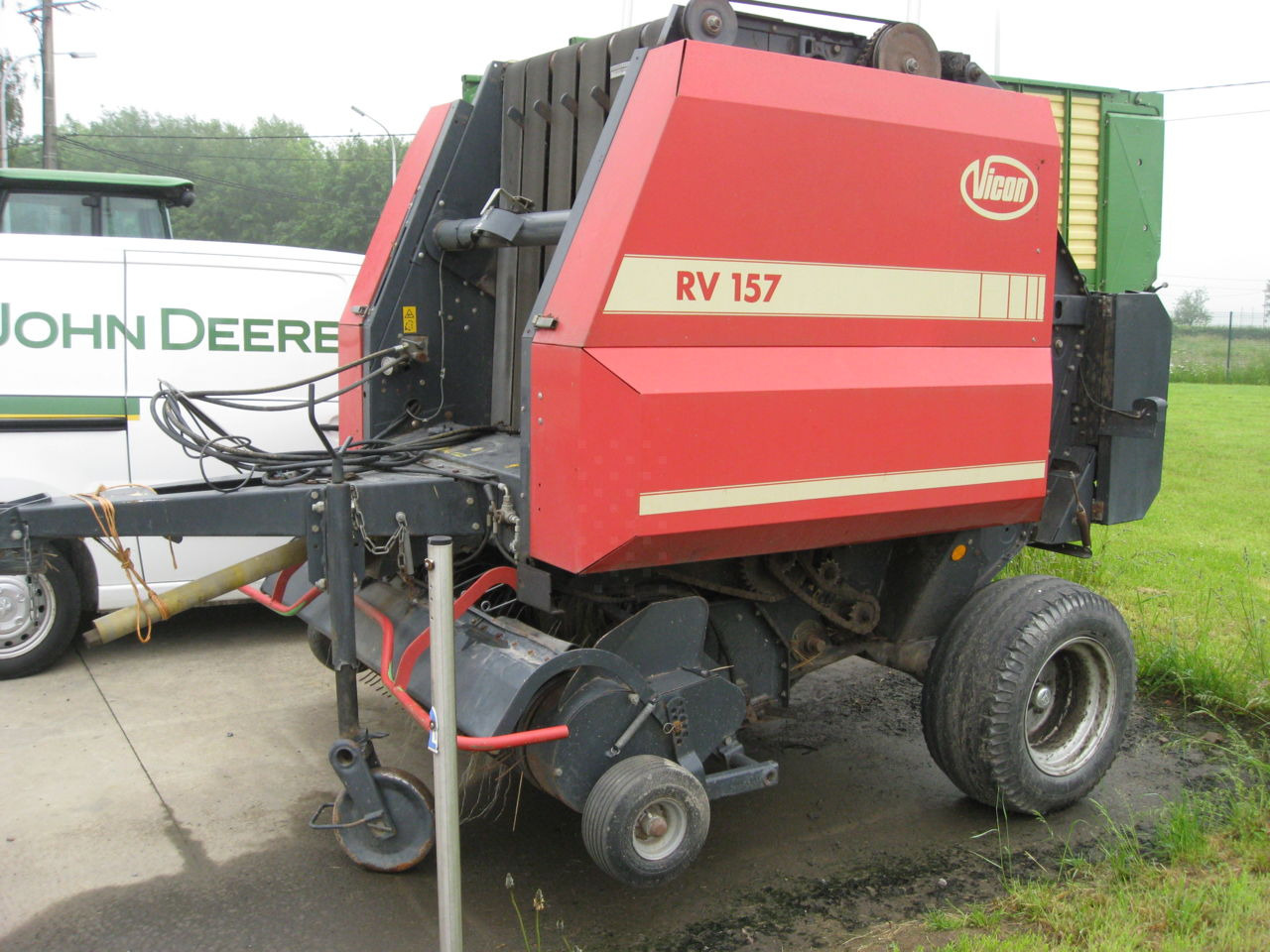Vicon RV 157 - Silindirik balya makinesi: fotoğraf 3 Vicon RV 157 - Silindirik balya makinesi: fotoğraf 3
