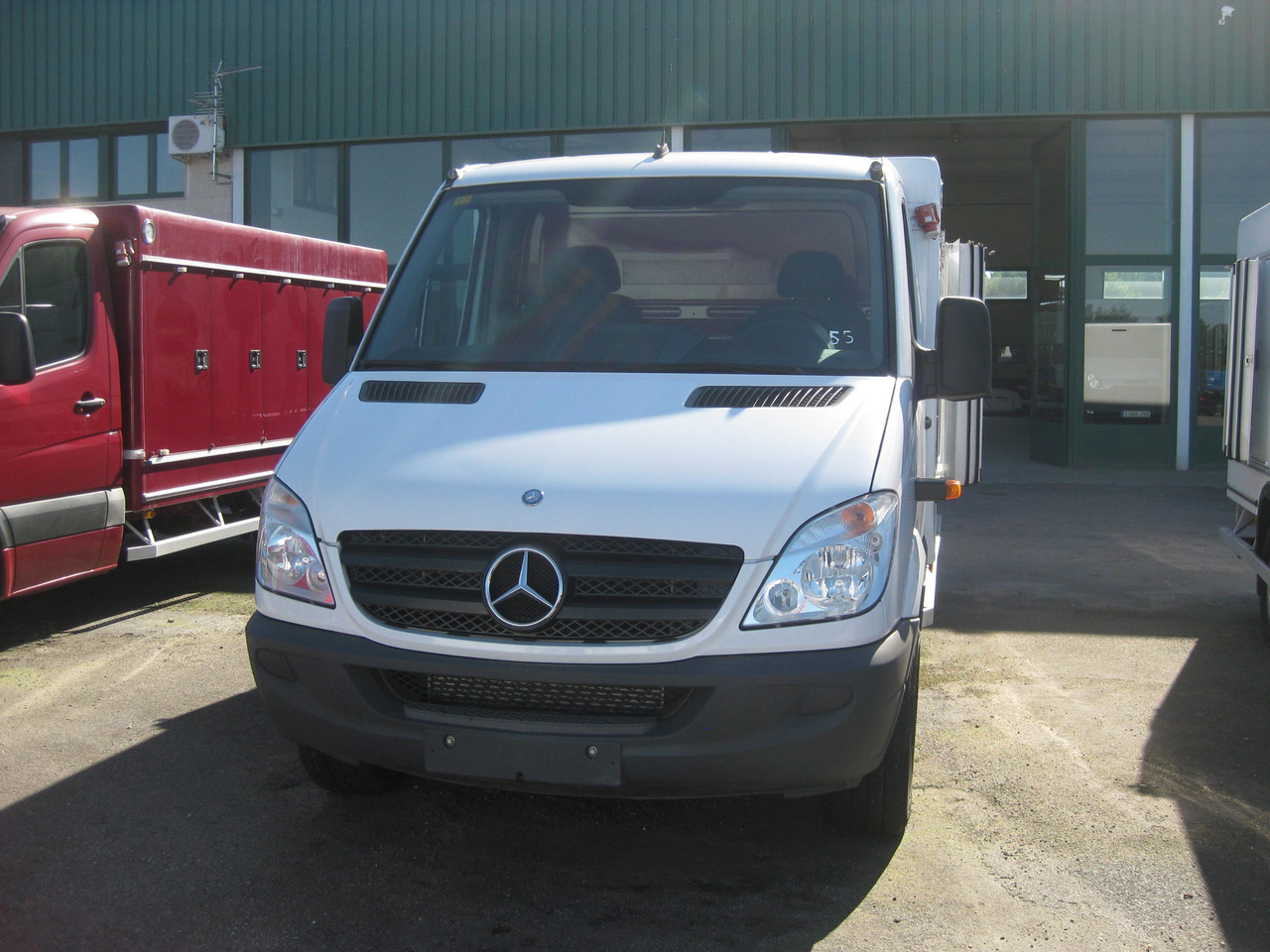 Frigorifik kamyonet Camión heladero 3500kg MERCEDES SPRINTER: fotoğraf 6