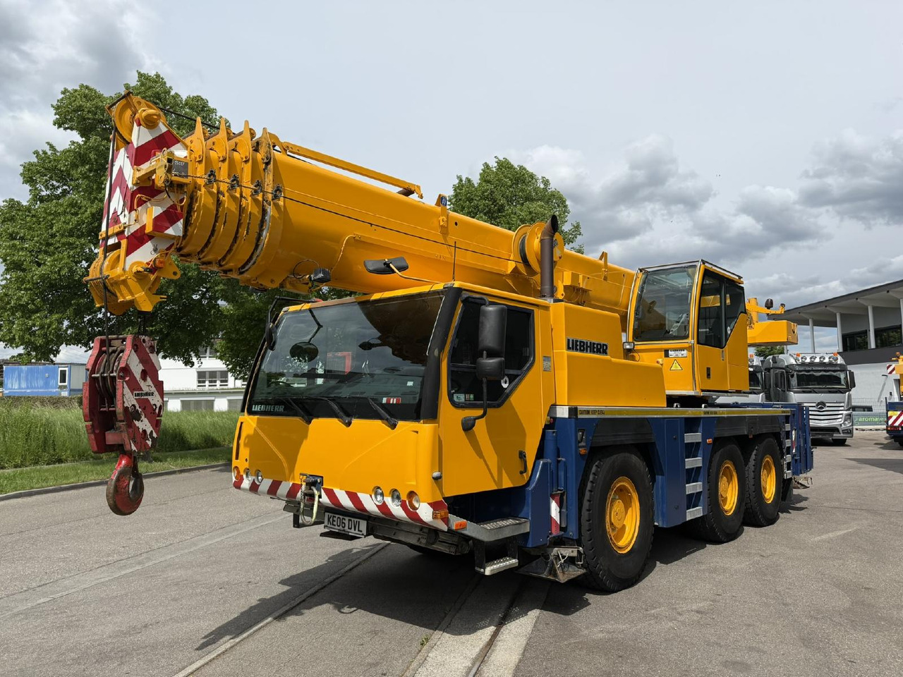Liebherr LTM 1055-3.1 (05 - 055 855) - Mobil vinç: fotoğraf 2 Liebherr LTM 1055-3.1 (05 - 055 855) - Mobil vinç: fotoğraf 2