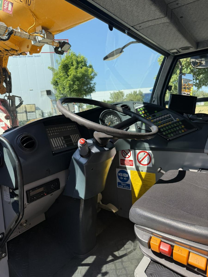 Mobil vinç Liebherr LTM 1070-4.1 (08 - 059 580): fotoğraf 16