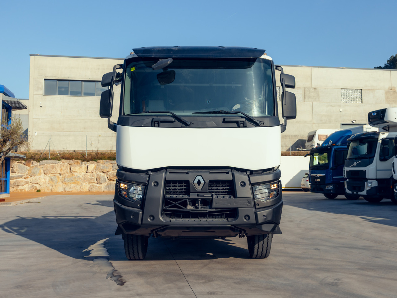 RENAULT C460 E6 (Platform) - Sal/ Açık kasa kamyon, Vinçli kamyon: fotoğraf 3 RENAULT C460 E6 (Platform) - Sal/ Açık kasa kamyon, Vinçli kamyon: fotoğraf 3