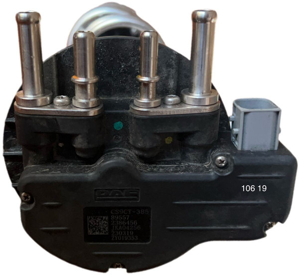 DAF 2024 - Egzoz sistemi: fotoğraf 5 DAF 2024 - Egzoz sistemi: fotoğraf 5