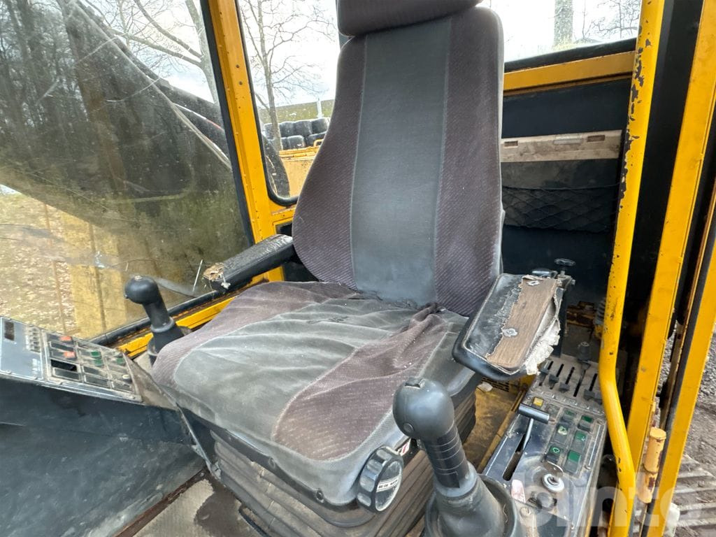 Paletli ekskavatör Åkerman H10B HD: fotoğraf 42 Paletli ekskavatör Åkerman H10B HD: fotoğraf 42