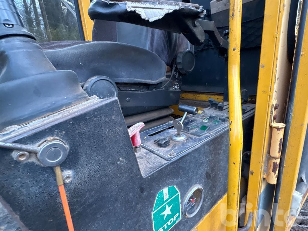 Paletli ekskavatör Åkerman H10B HD: fotoğraf 48 Paletli ekskavatör Åkerman H10B HD: fotoğraf 48