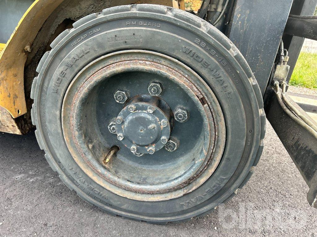 Dizel forklift Caterpillar DP30N: fotoğraf 28 Dizel forklift Caterpillar DP30N: fotoğraf 28