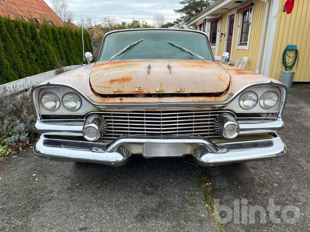 DODGE CUSTOM ROYAL 4DR HT - Binek araba: fotoğraf 2 DODGE CUSTOM ROYAL 4DR HT - Binek araba: fotoğraf 2