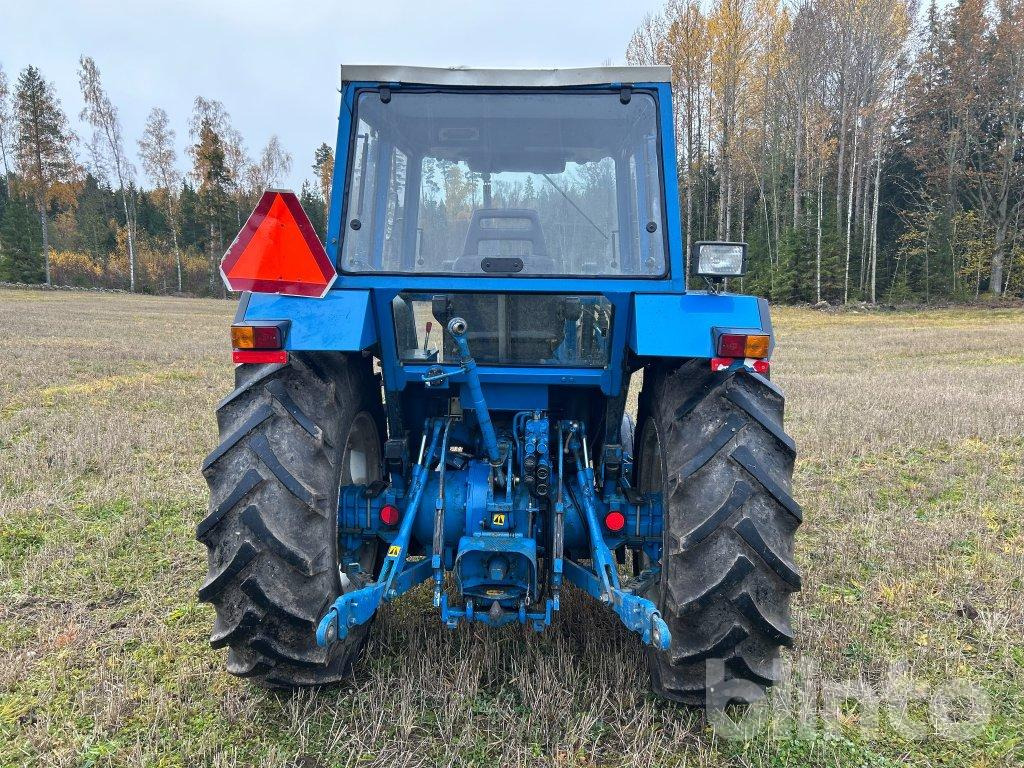 FORD 4610 (låg drifttid) - Traktör: fotoğraf 5 FORD 4610 (låg drifttid) - Traktör: fotoğraf 5