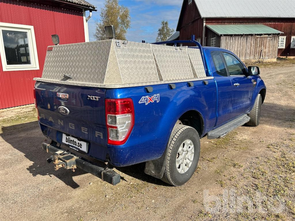 Ford Ranger SuperCab 2.2 TDCi 4x4 Manuell - Pikap: fotoğraf 5 Ford Ranger SuperCab 2.2 TDCi 4x4 Manuell - Pikap: fotoğraf 5