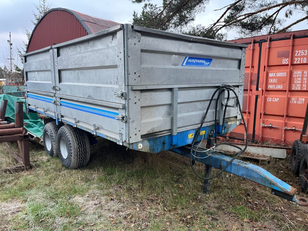 Husqvarna TK 1112 HS - Damperli traktör römorku: fotoğraf 1 Husqvarna TK 1112 HS - Damperli traktör römorku: fotoğraf 1