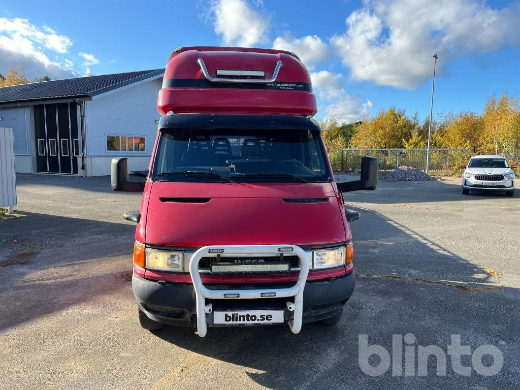 IVECO DAILY 35C15 - Mini çekici, Araba taşıyıcı dorse: fotoğraf 2 IVECO DAILY 35C15 - Mini çekici, Araba taşıyıcı dorse: fotoğraf 2