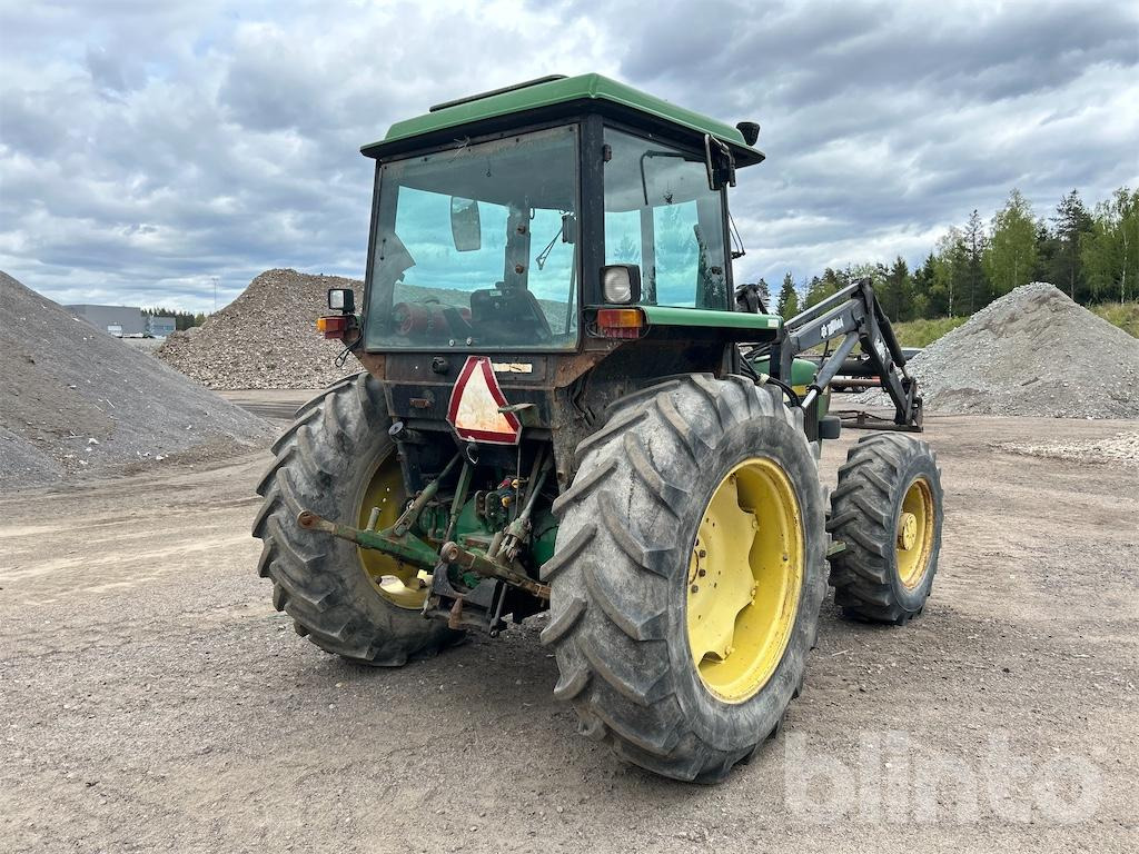 JOHN DEERE 2850 - Traktör: fotoğraf 5 JOHN DEERE 2850 - Traktör: fotoğraf 5