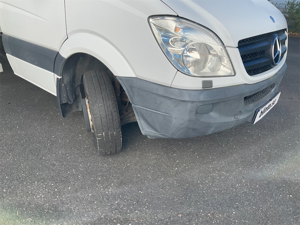 Kamyon MERCEDES-BENZ 515 CDI: fotoğraf 49