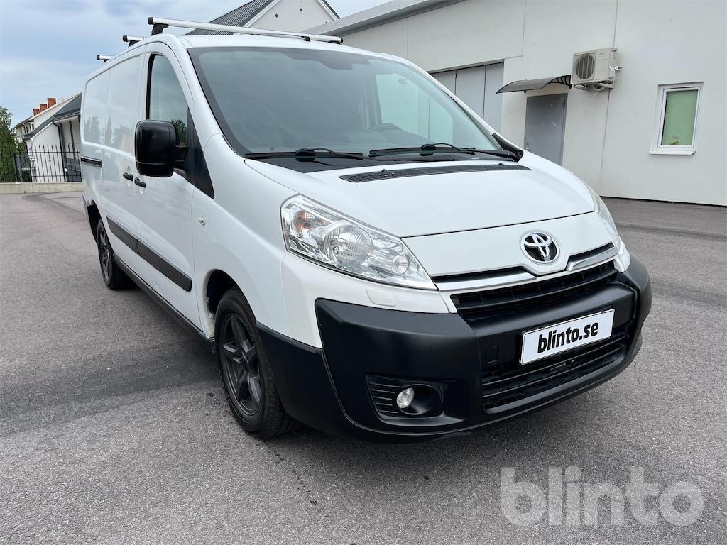 TOYOTA X - Kamyonet: fotoğraf 3 TOYOTA X - Kamyonet: fotoğraf 3