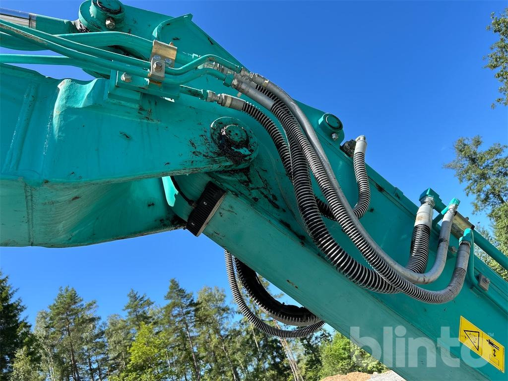 Paletli ekskavatör Kobelco SK140SRLC med 2D grävsystem och tillbehör: fotoğraf 23