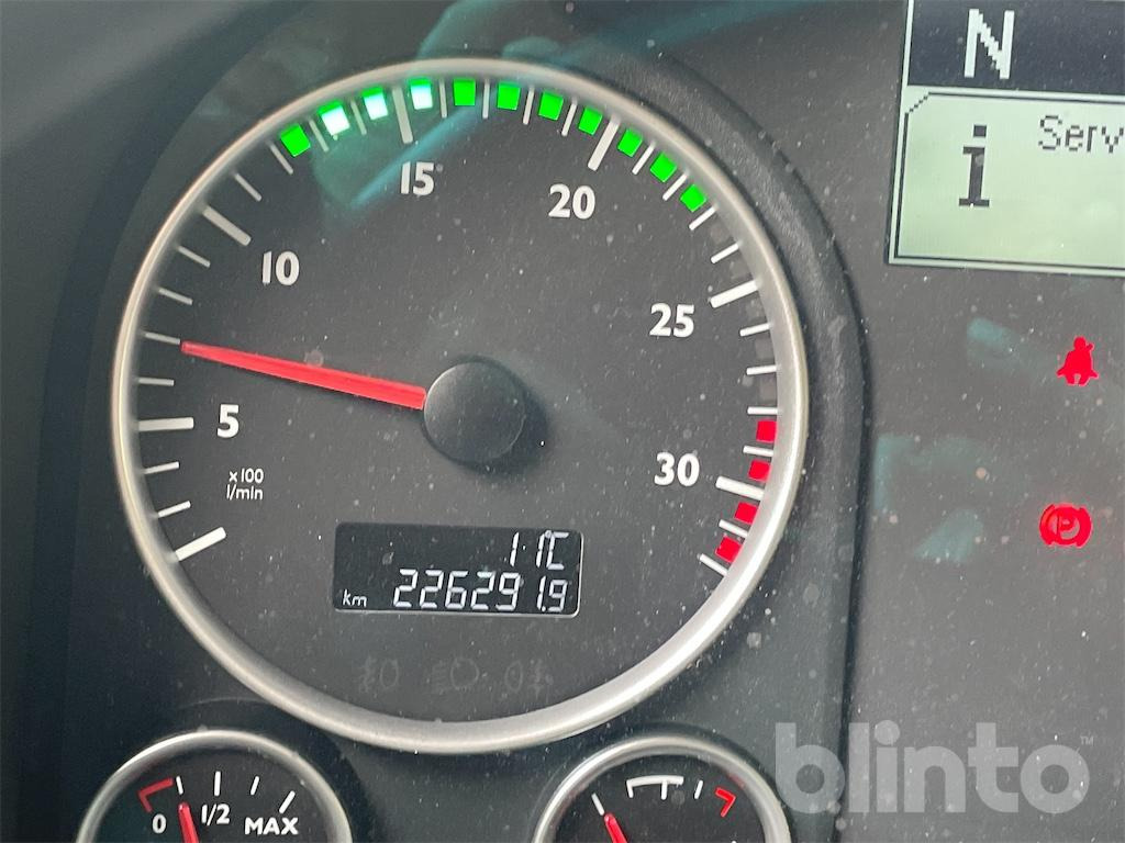 MAN TGL 12.220 4x2 BL (2017) - Tenteli kamyon: fotoğraf 5 MAN TGL 12.220 4x2 BL (2017) - Tenteli kamyon: fotoğraf 5